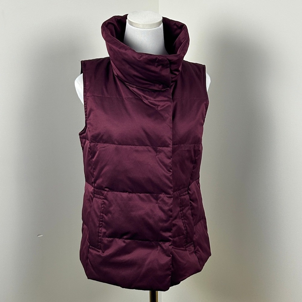 J. Jill Puffer Vest‎ Womens XS Petite Down Filled Quilted Burgundy Snap Front